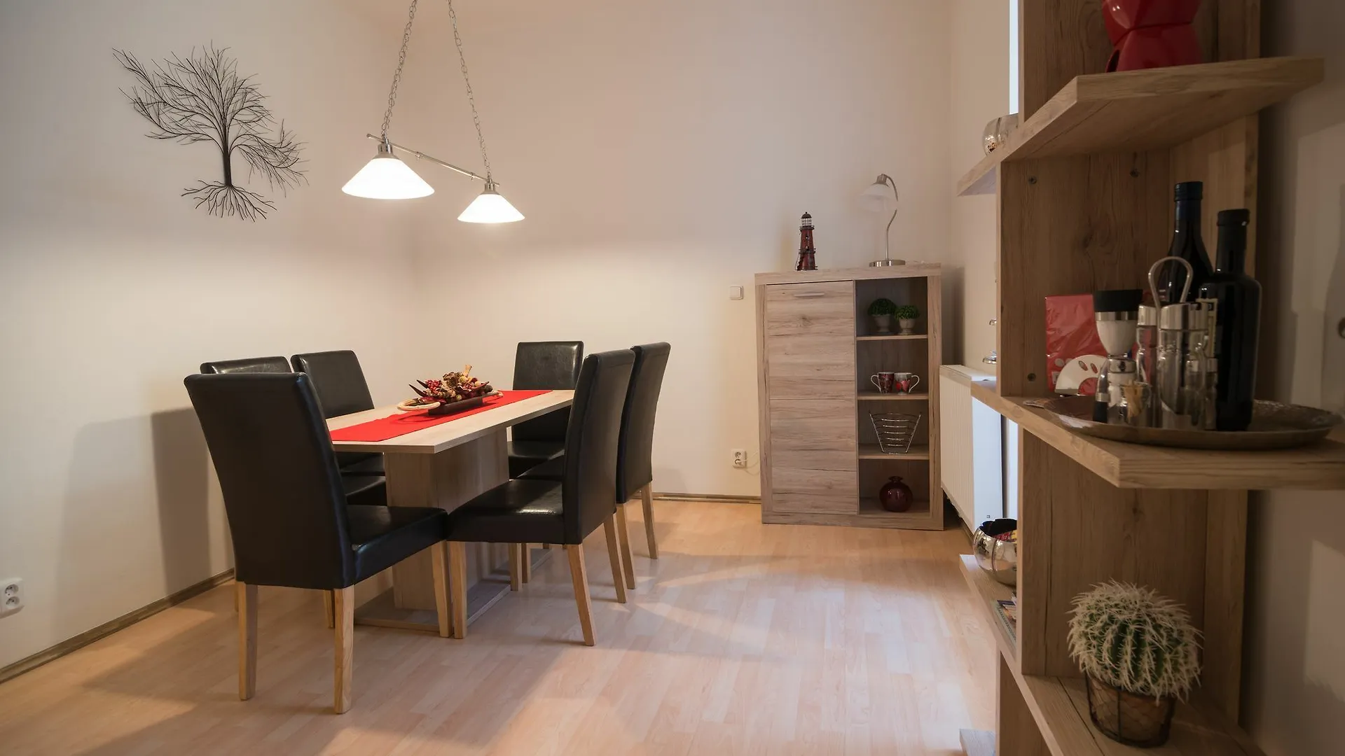 Lejlighed 2 Bedroom Home Close To Prague Castle