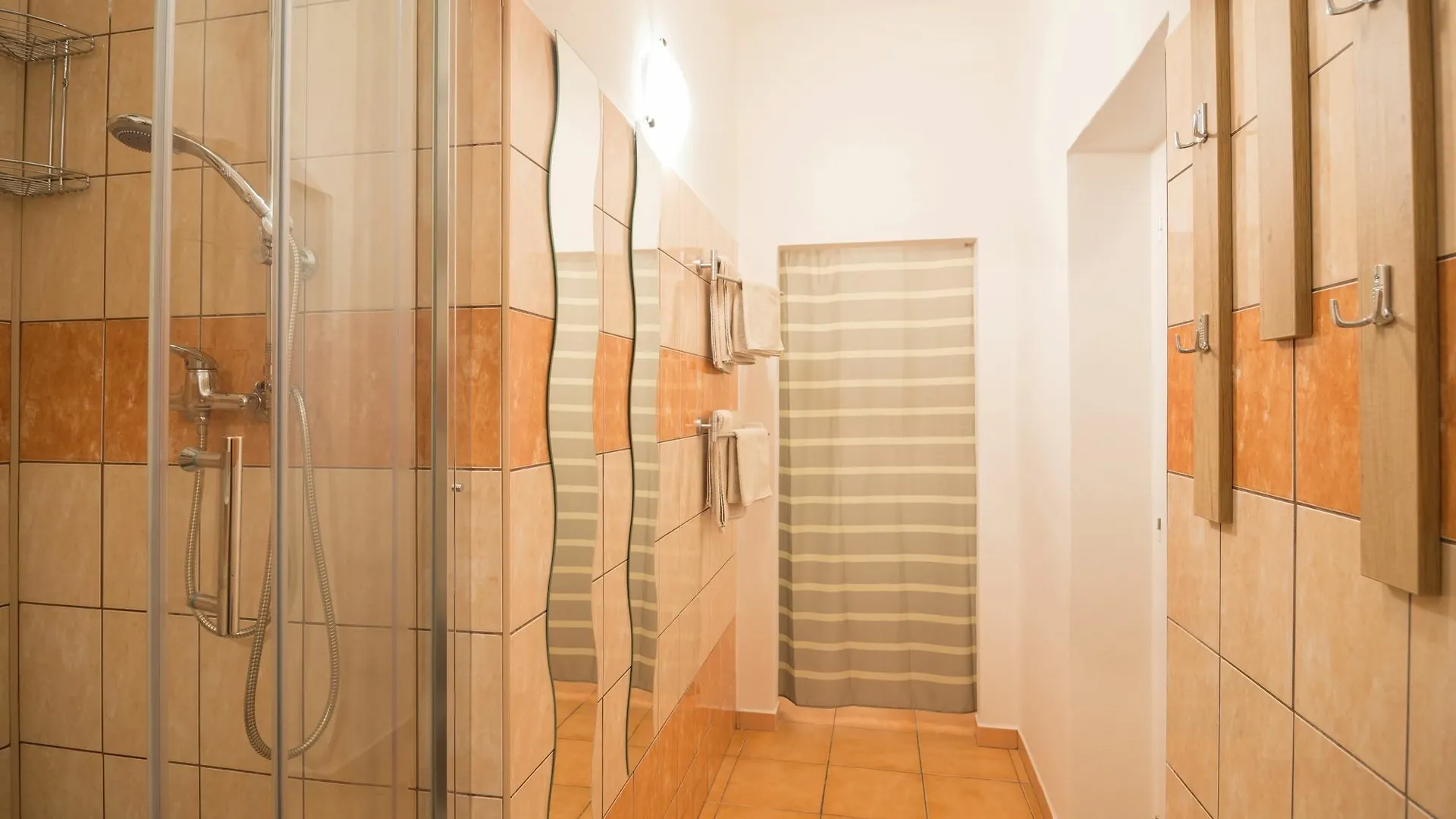 Lejlighed 2 Bedroom Home Close To Prague Castle